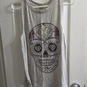 Gray Sugar Skull Graphic Tank Top Size M